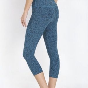 Beyond Yoga Spacedye Capri Leggings